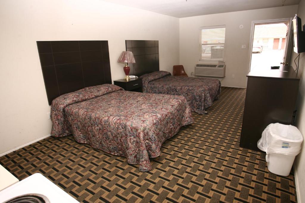 Andrews Motor Inn Szoba fotó